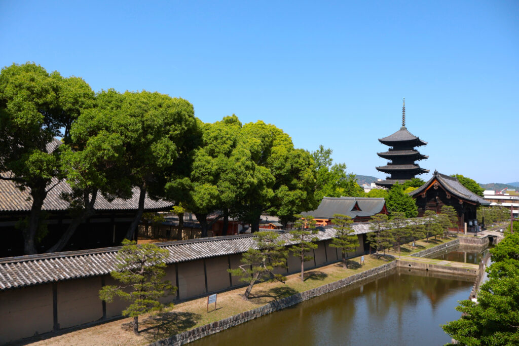 To-ji Temple 【Kyo-o-gokoku-ji】 Head temple of the Shingon sect *UNESCO World Heritage Site*